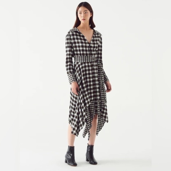 Alice + Olivia Cellie Handkerchief Midi Dress in Shaw Plaid Size SP - Picture 2 of 11